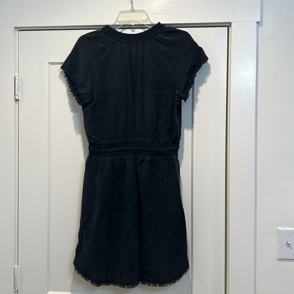 Bella Dahl Soraida smocked frayed black dress size medium. - Picture 7 of 9
